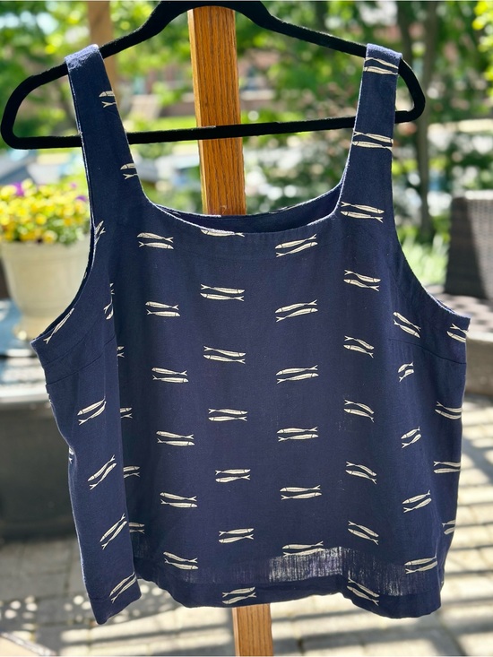 a new day Tops - Navy Fish Print Linen Rayon Tank Top XXL Coastal Nautical Beach NWT